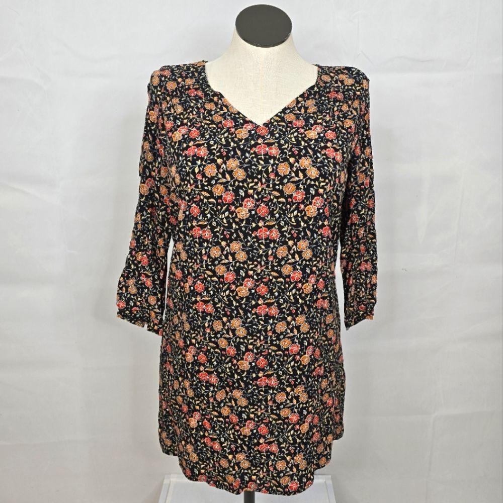 Old Navy Black Multicolor Floral Smocked-Yoke V-Neck Shift Dress Sz S